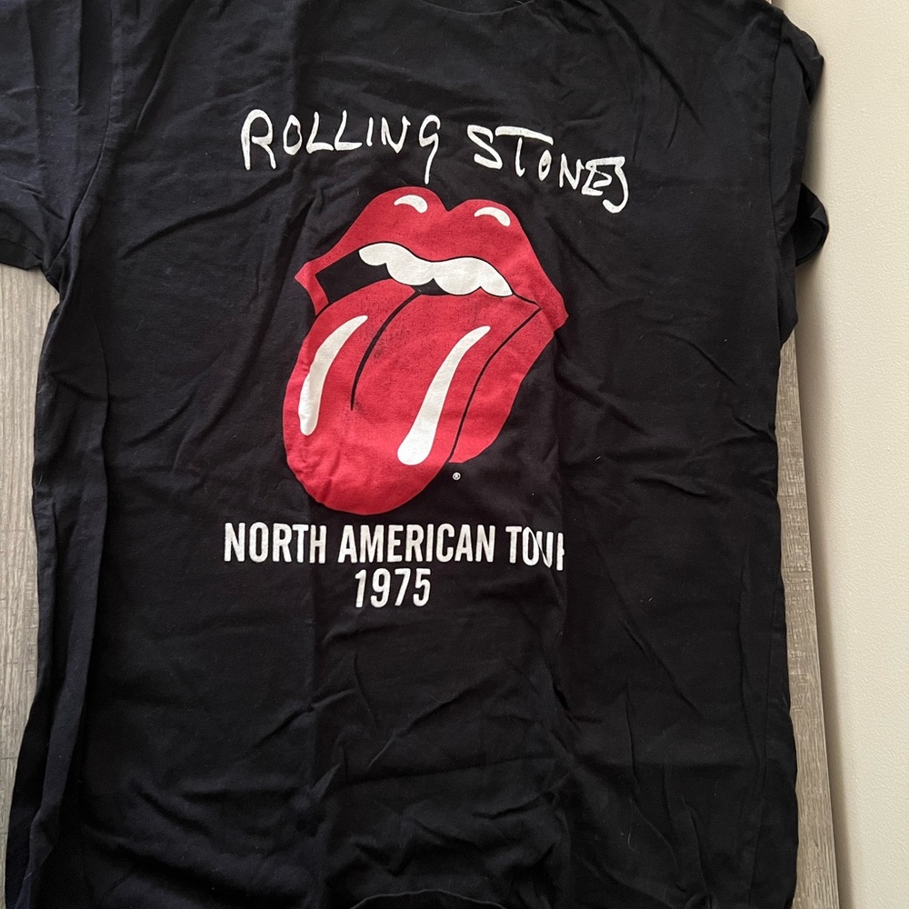 Rolling stone tee